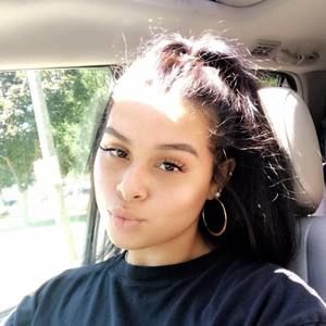 Meet your Posher, Angellica